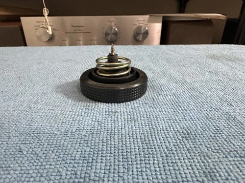 Technics SL-D33 Vintage Turntable parts original rubber foot 1 piece From Japan