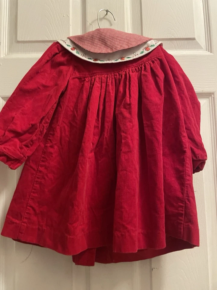 Vestido de Natal feminino de veludo vermelho com colarinho bordado - Medidas - Imagem 2 de 4