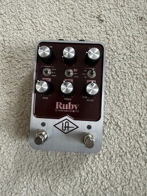 Universal Audio Ruby '63 Top Boost Verstärker UAFX Gitarreneffektpedal