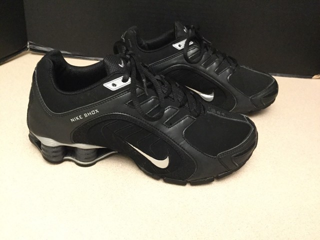 womens nike shox size 7.5
