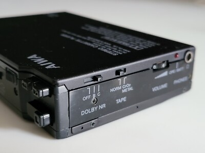 Super rare AIWA Walkman Cassette player HS-PC204 Dolby B+C