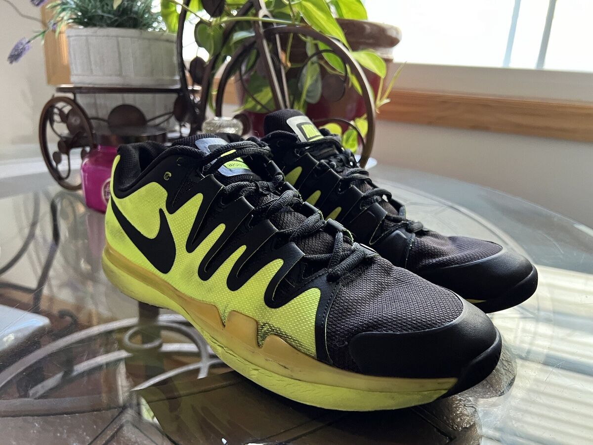 Nike Federer Zoom Vapor 9.5 Tour Tennis Shoes 631458-700 Nike Federer Zoom Vapor 9.5 Tour Tennis Shoes 631458-700