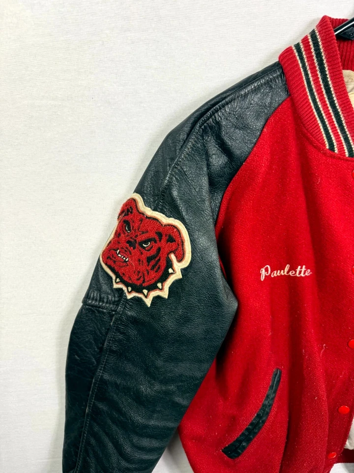 Chaqueta Universitaria Neff Letterman De Colección Para Mujer Grande Roja Negra Años 70 Manga Larga Foto 4 de 4