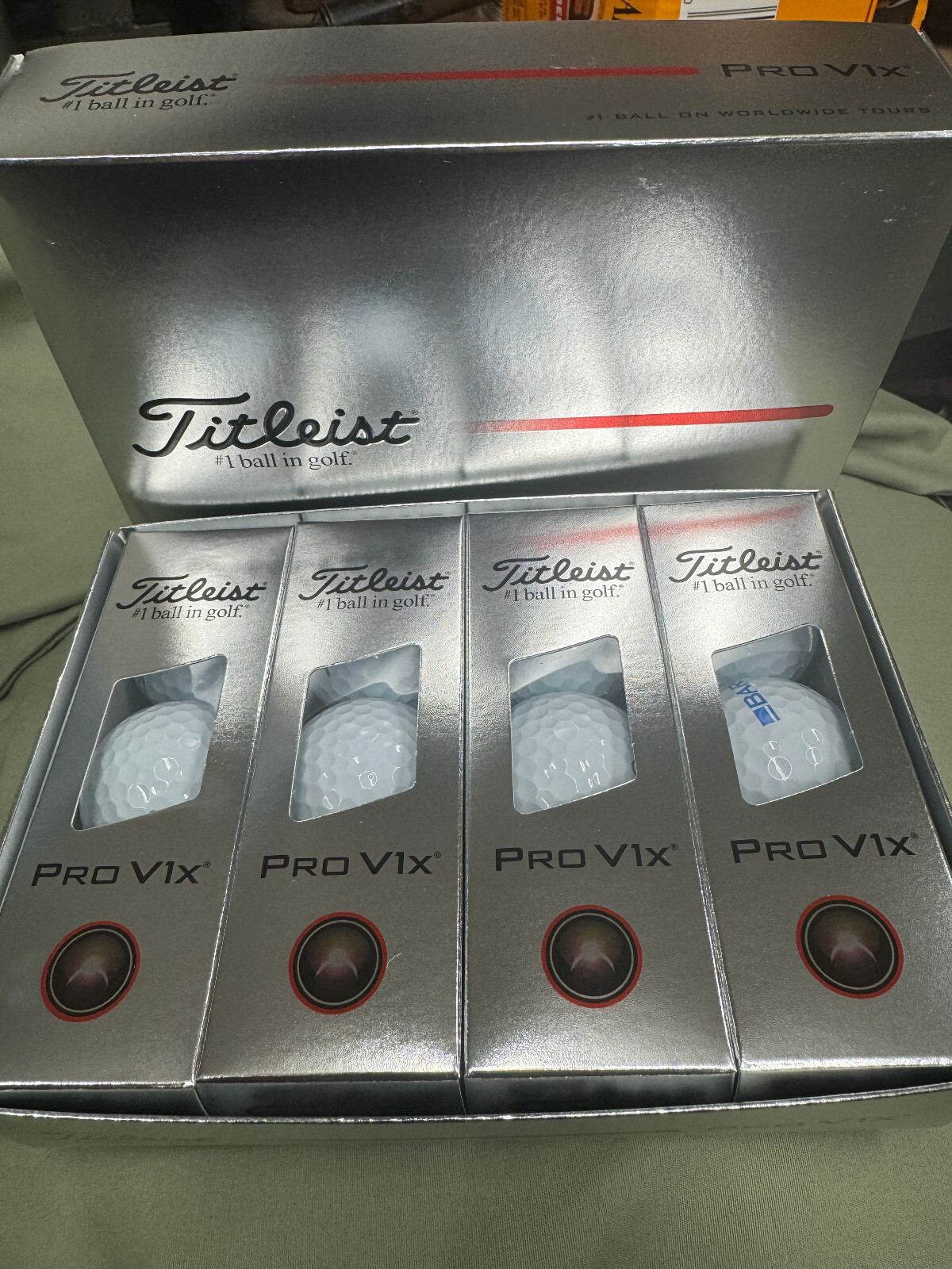 NEW Titleist 2025 PRO V1X Golf Balls 1 Dozen LOGO OVERRUN