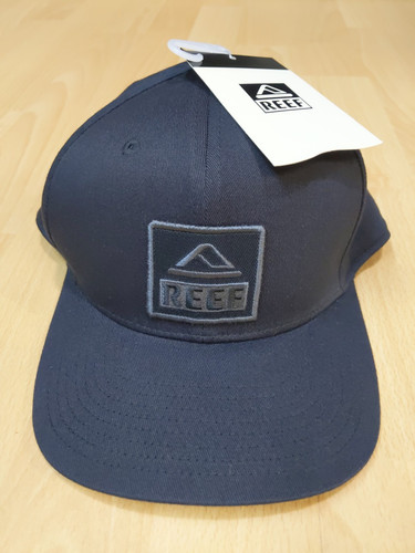 NWT Reef Hat Jones Semi Curve Cap Dark Navy One Size Fits Most OSFM Embroidered - Picture 1 of 6