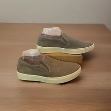 SOFFT  Women’s 9M Slip On Leather Sneaker Snake Print Snare Grey Nubuck SOMERS