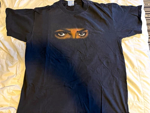 Rate Michael Jackson Live in Bucharest HBO Concert Crew Neck Vintage vintage concert t-shirt, vintage, size XL, single stitch, B+ condition