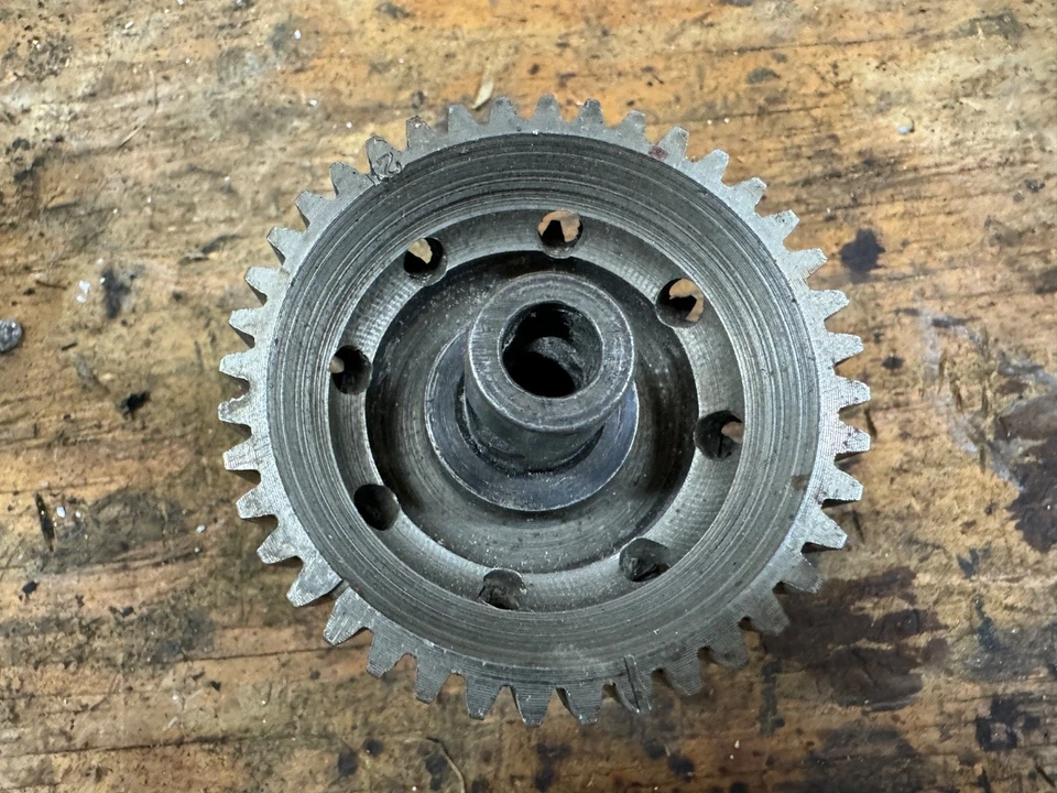 Harley 原始设备制造商 VL #2 后进口凸轮齿轮 1930 - 1936 原始设备制造商 # 611-30C (4) — 第 2/4 张图片