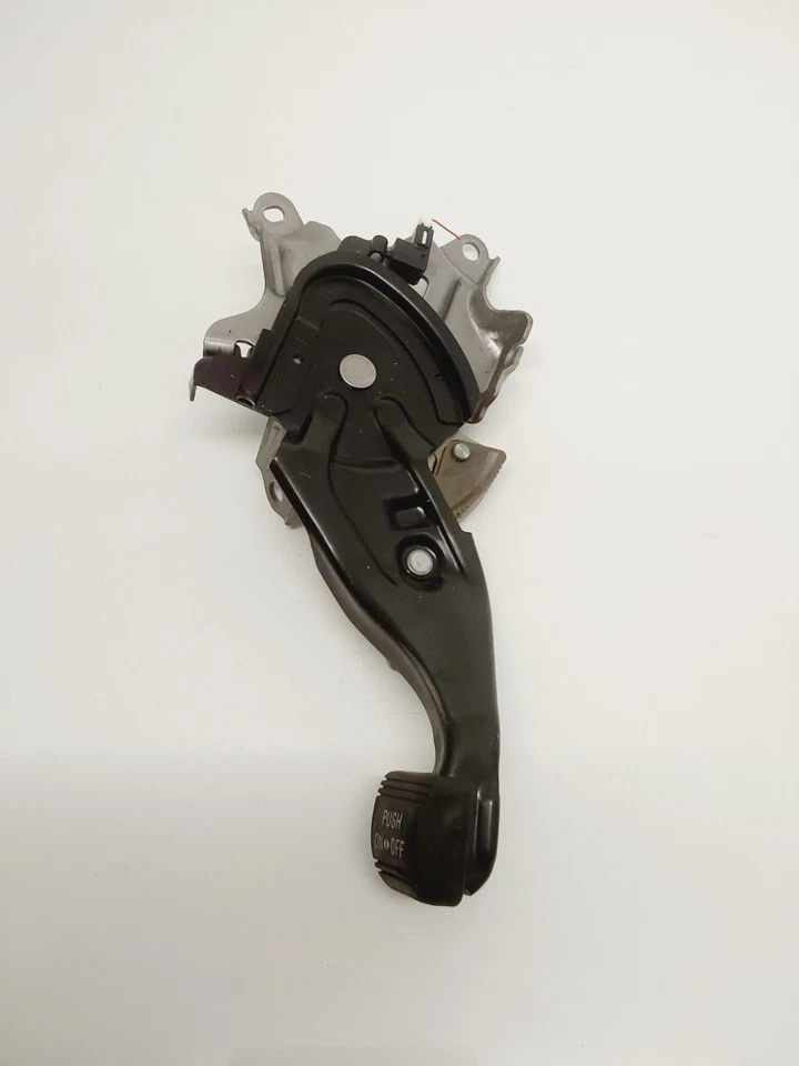 Toyota Prius 2004-2009 pedal de freno de estacionamiento de pie de emergencia OEM Foto 2 de 4