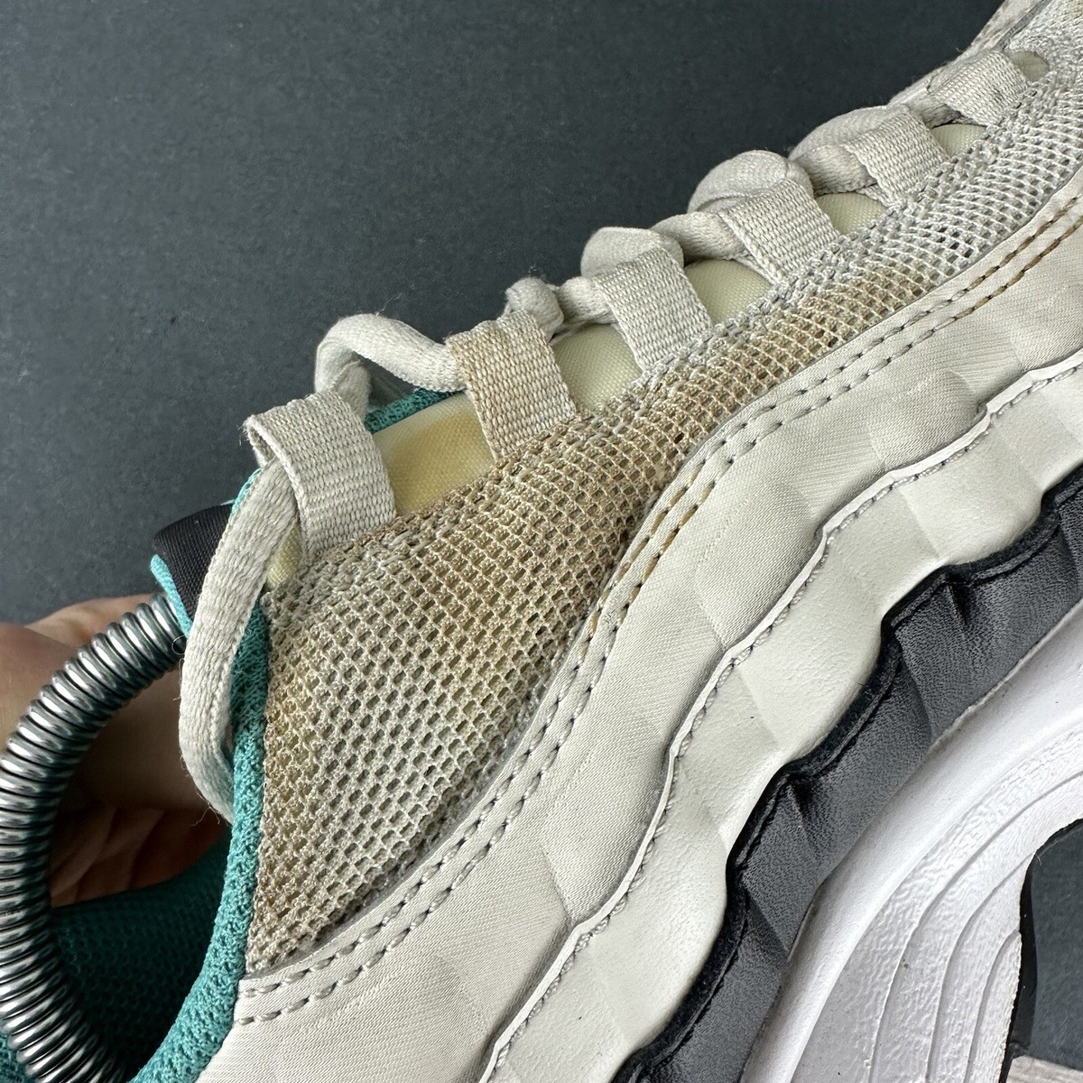 Nike Air Max 95 Light Bone Turquoise 905348-012 Kids Size 7Y