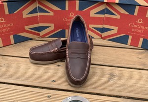 mens deck shoes size 8