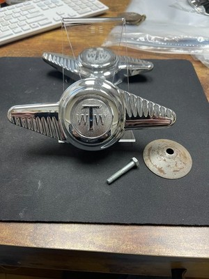 WTW Blue Star Spinner Chrome W/Plate and screw