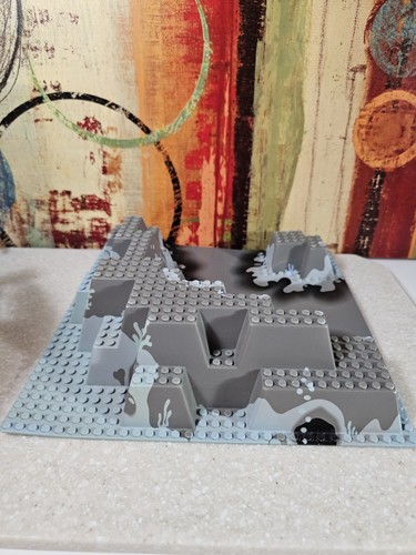Lego Raised Baseplate 6024 Canyon Gray Underwater 32 X 32 From Set 6199 - Picture 7 of 11