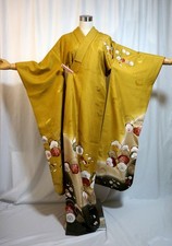 Japanese kimono SILK"FURISODE",Plum blossoms,Gld thread/leaf,Msize,L5'3"...4829