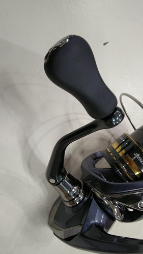 Shimano 2500Shg-C Spinning Reel - Picture 3 of 8