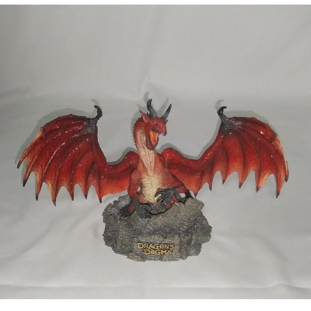 【Dragon’s Dogma】ドラゴンズドグマ限定版スタチュー Capcom Dragon's Dogma Dragon Statue Figure Limited Edition