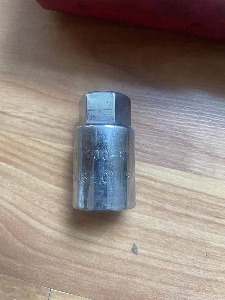 AST TOOLS EXTRACTORES DE PERNOS  Foto 3 de 4