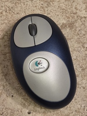 Logitech Cordless MouseMan Optical Mouse M-RM63 With Connector