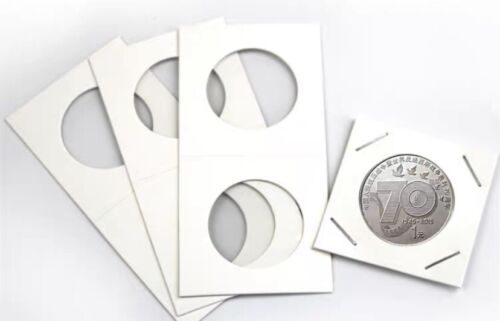 2X2 Cardboard HQ Coin Flips 27.5mm For Canadian 50 Cent/Lonnie (50 Flips) - Foto 1 di 4