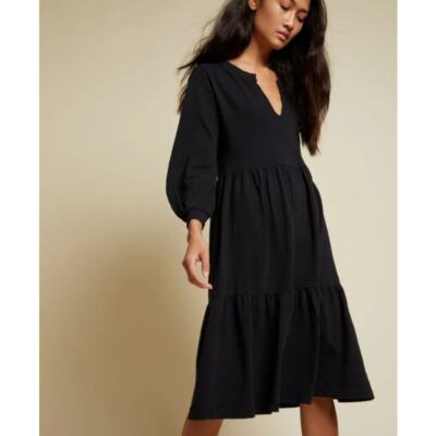slub knit midi dress Old Navy Short-Sleeve Tiered Slub-Knit Midi Swing Dress in White and size M NWT