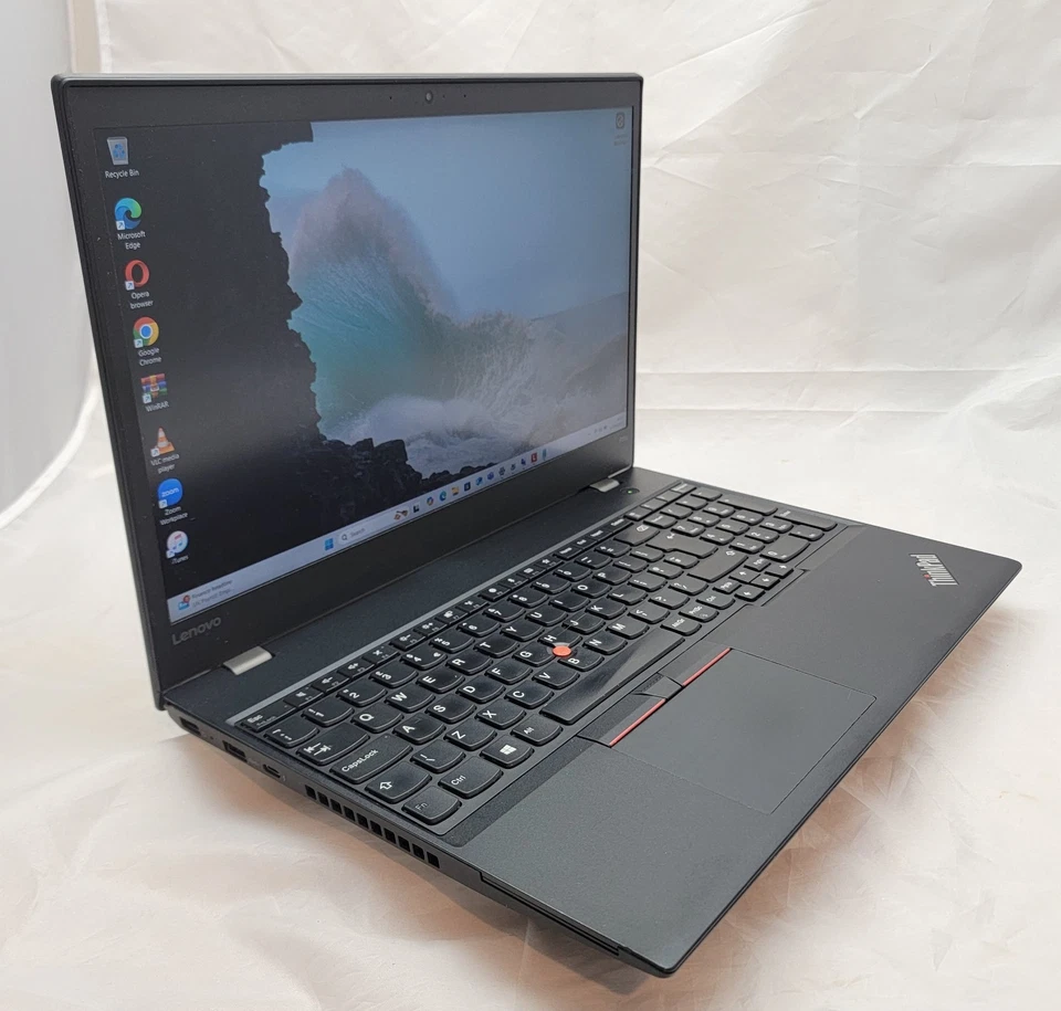 Lenovo P51s i7 7th Gen - 256GB SSD - 16GB RAM - FHD 15.6" Nvidia Quadro - Win 11 - Image 2 of 4