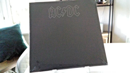 BRAND NEW SEALED ac/dc back in black vinyl lp embossed sleeve