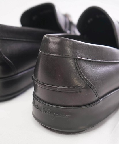 930 $ Salvatore Ferragamo - *EXTRA LEICHTE SOHLE* schwarze Loafer mit Stollensohle - 7,5 EEE - Bild 8 von 8