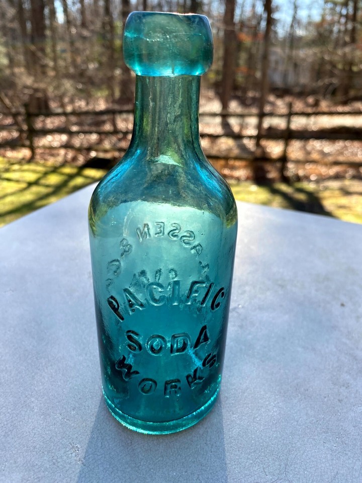 Superb Pacific soda works San Francisco Western Glass blobtop soda