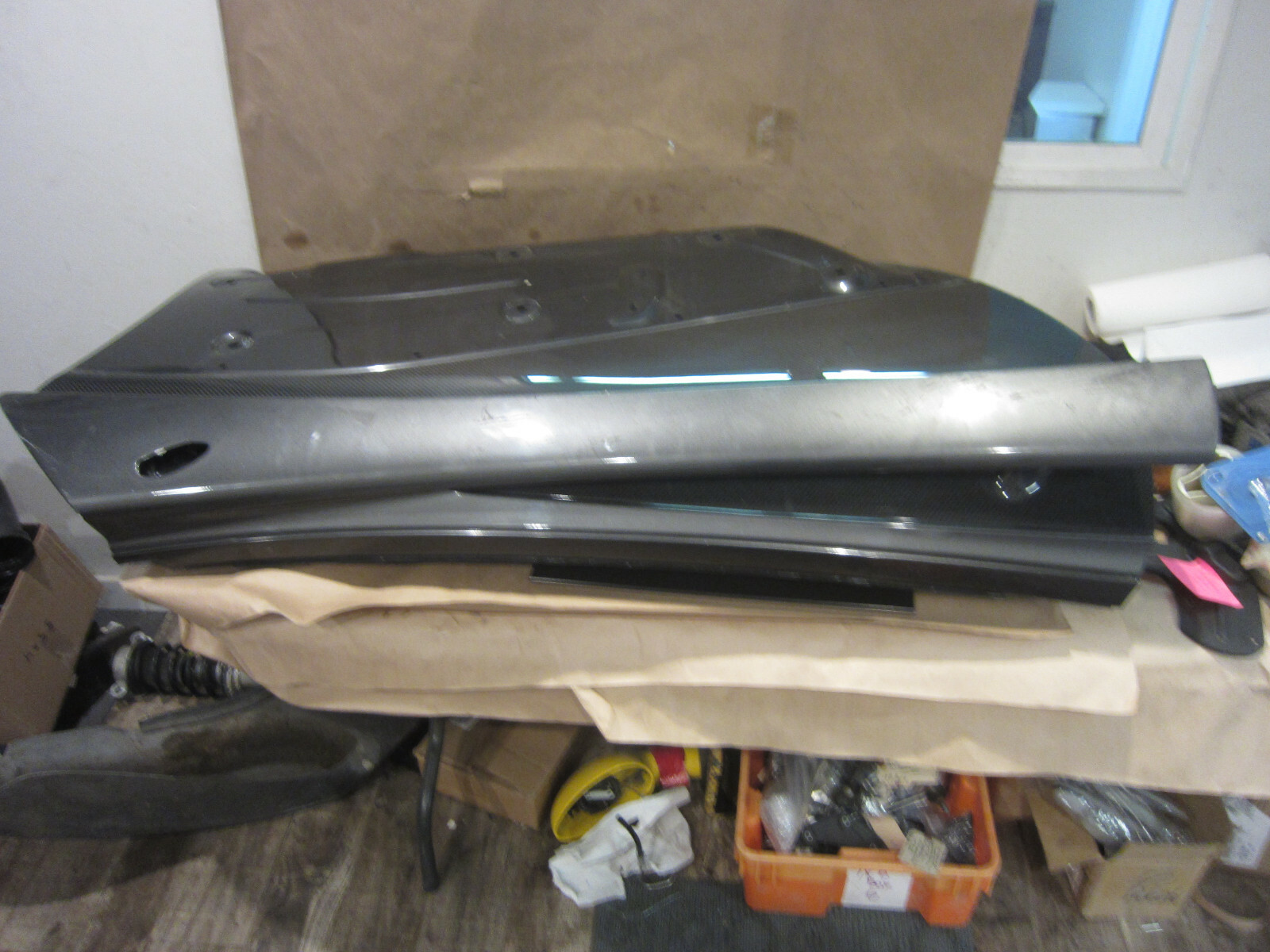 McLaren 570S Door - RH Passenger Door With Carbon Fiber Panels 