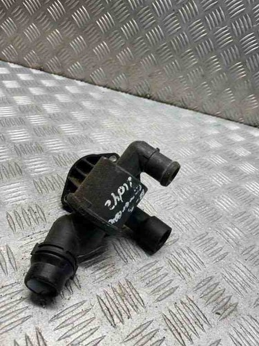 VW PASSAT B6 3C2 Thermostatgehäuse 03L121111AD 1.90 Diesel 77kw 2006 30522055