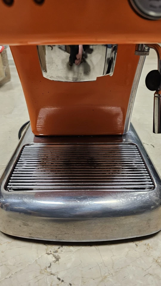 Ascaso Dream M.F. - MACCHINA DEL CAFFE ARANCIONE ORANGE USATA FUNZIONATE Foto 3 de 4