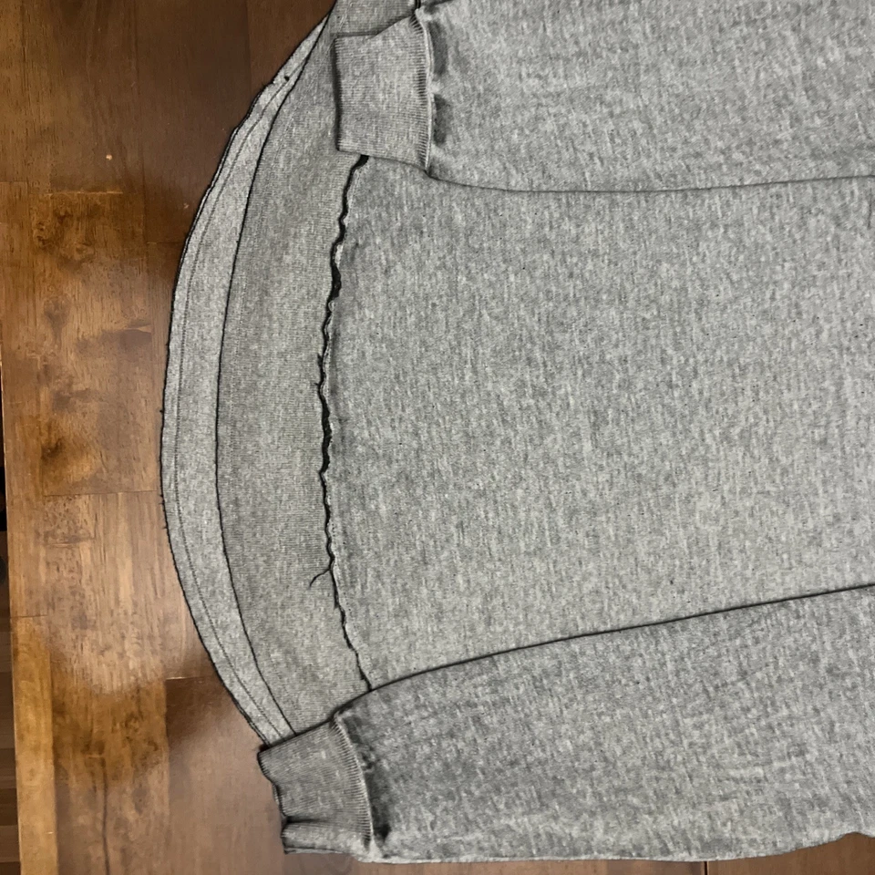 NWT Womens Brooklyn Nets Cute Soft Black Short Sleeve Logo Shirt Size L - Image 4 of 4