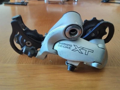 Shimano Deore XT M750 Rear Derailleur Mech Long Cage 9 Speed - Image 1 of 4