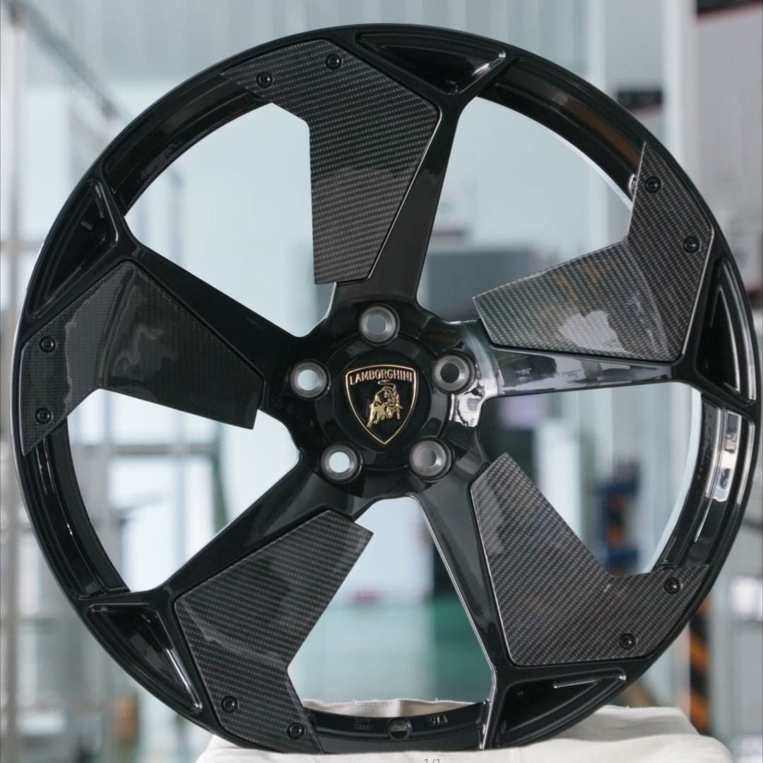Custom Lamborghini Reventón 19/20" Wheels for the Murciélago LP640