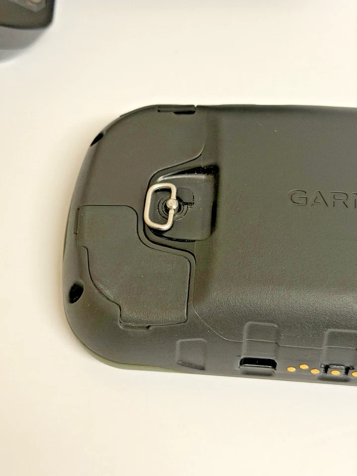 Garmin Montana 610 GPS Works Great Excellent Condition Charger & Case Bundle - Image 4 of 4