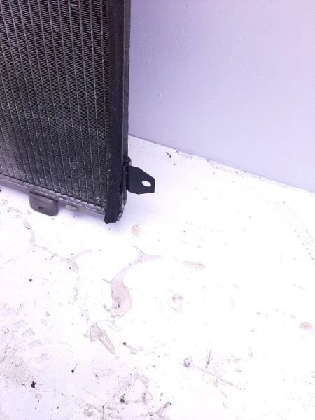 AC Condenser 3.2L 03 04 05 06 07 Cadillac CTS 19129982 - Image 4 of 4