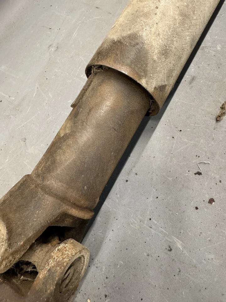 Ford Fairlane 500 XL 1960-1970 eje de transmisión V8 eje de transmisión automático merodeador Foto 4 de 4