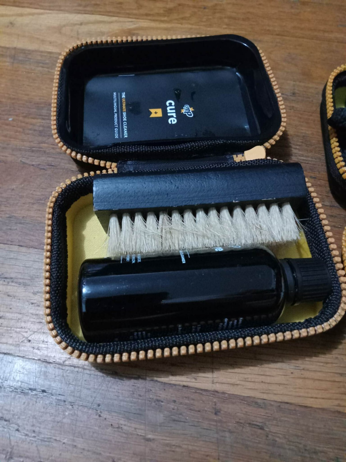 2 Crep Protect Cure Premium Shoe Cleaning Kit with Carrier Pouch (BBB52)