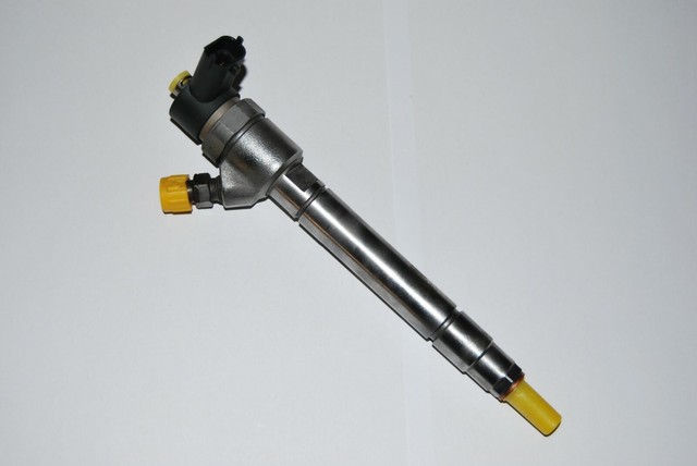 Форсунка bosch 0445110251