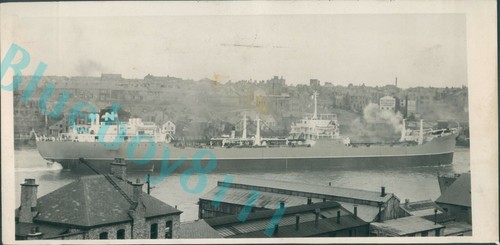 1952 Oil Tanker Saxonglade Vickers Armstrong Made Leaving Tyne For trial Press p - Picture 3 of 3