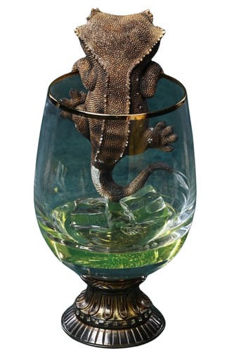 HiPlay JXK 1:1 Collectible Dog Figure: Eyelash Gecko, Hand-Painted, Safe Resin - Picture 2 of 13