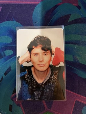 Dan und Phil Schrecklicher Einfluss Fotokarte - Dan Howell posiert
