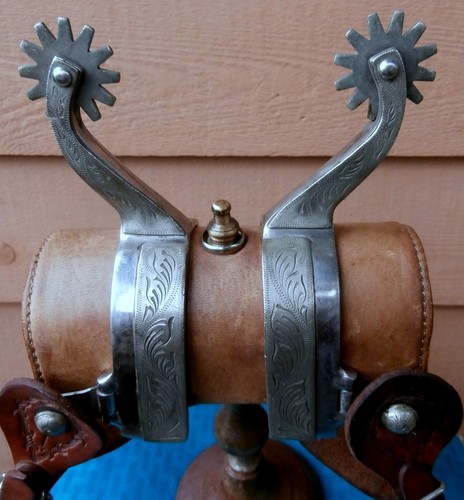 Silver Band Angle Shank Stainless Steel Horse Spurs Barb Wire Leather Straps