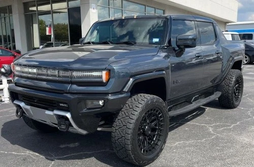 2025 GMC Hummer EV Pickup 2X Pickup 4D 5 ft