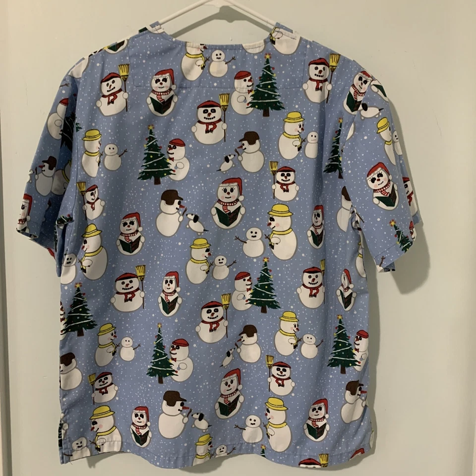 SCRUB UNIFORM TOP SMALL Colorful SNOWMAN Pattern NATURAL UNIFORMS Brand - Image 3 of 4