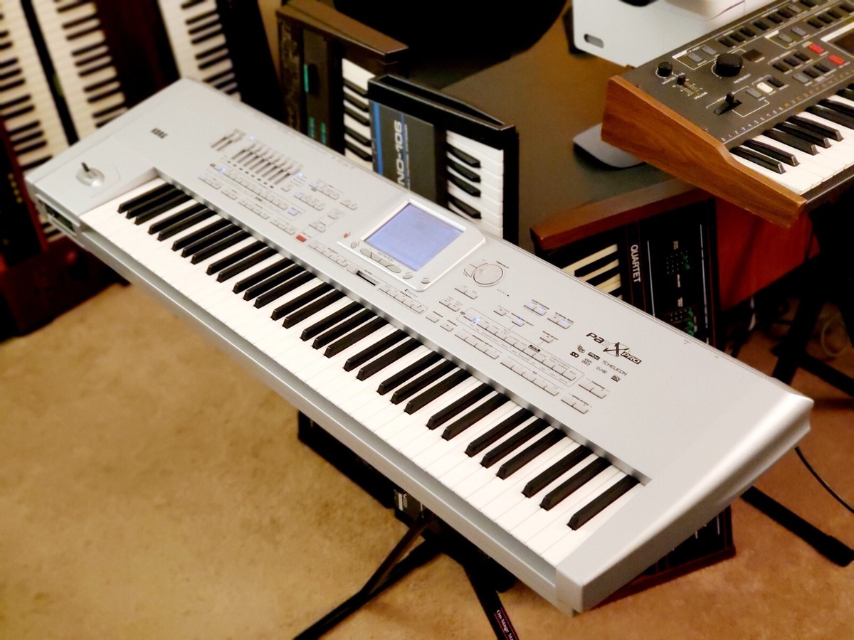 MUST SEE!!! KORG PA1X PRO 76 IN FACTORY BOX! FULLY SERVICED IN