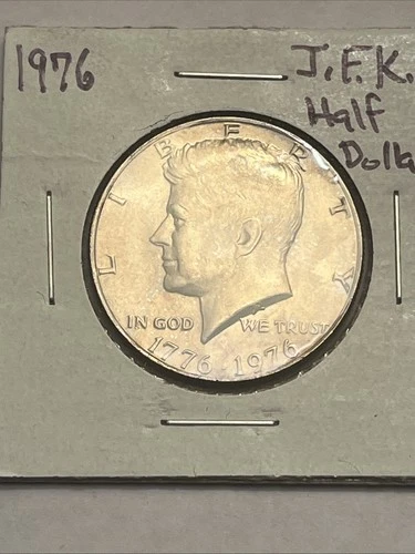 1976-P Philadelphia Kennedy Half Dollar, US 50c Bicentennial Clad Coin, Gem BU