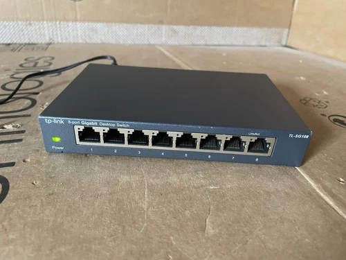 TP-Link TL-SG108 – 8-Port Gigabit Switch