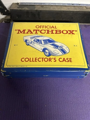 Vintage Official Matchbox Collectors Car Case No. 41 1966 Lesney Products & Cars