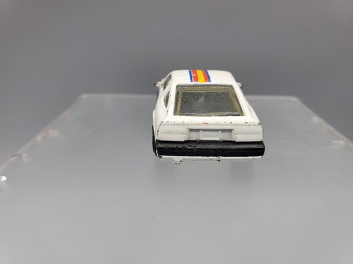 Loose Vintage 1984 Hot Wheels White Nissan 300ZX - Picture 7 of 8